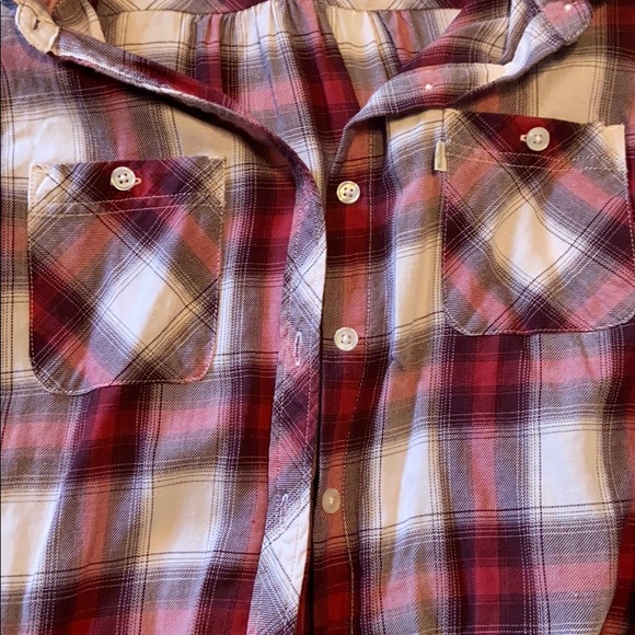 Levi’s button down plaid long sleeve shirt - Picture 3 of 5